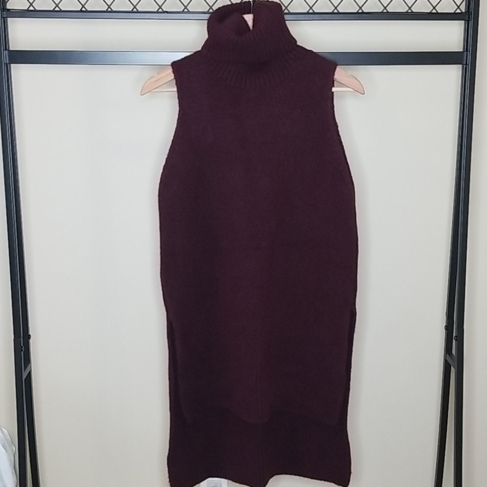 Zara knit Sleeveless Turtleneck